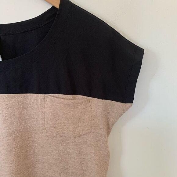 Lole Colour Block Black Tan Spilt Side Blouse - Picture 2 of 7